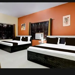 https://rb-palace.hotels-varanasi.com